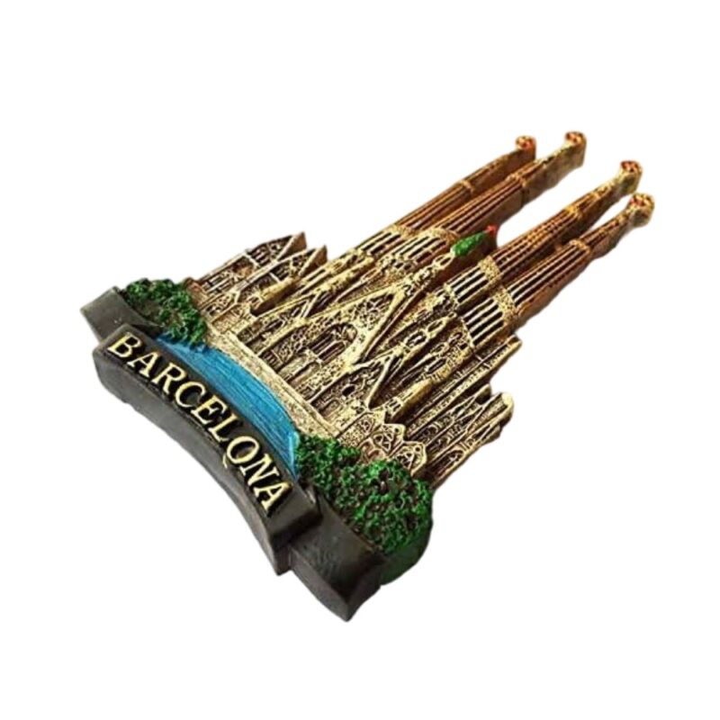 barcelona sagrada familia fridge magnet gaudi architecture collectible & elegant travel gift